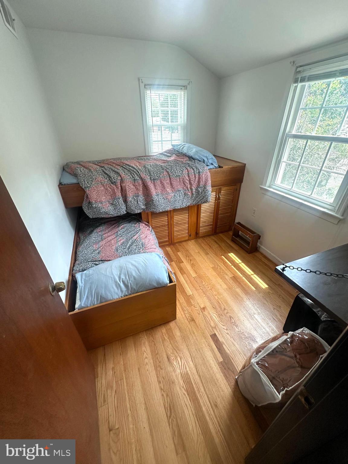 HOLLYWOOD - Residential Lease