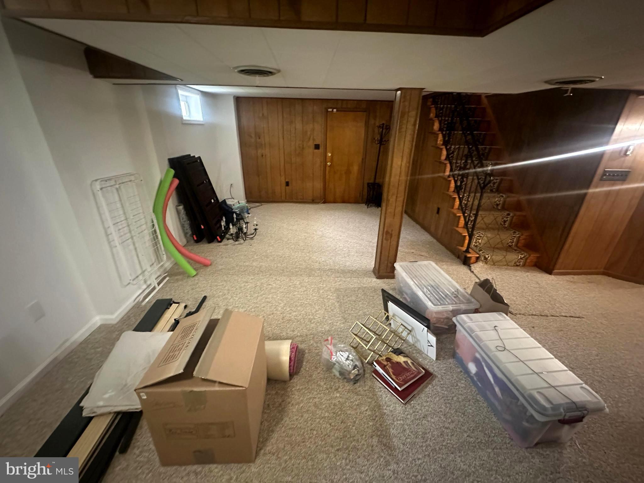 HOLLYWOOD - Residential Lease