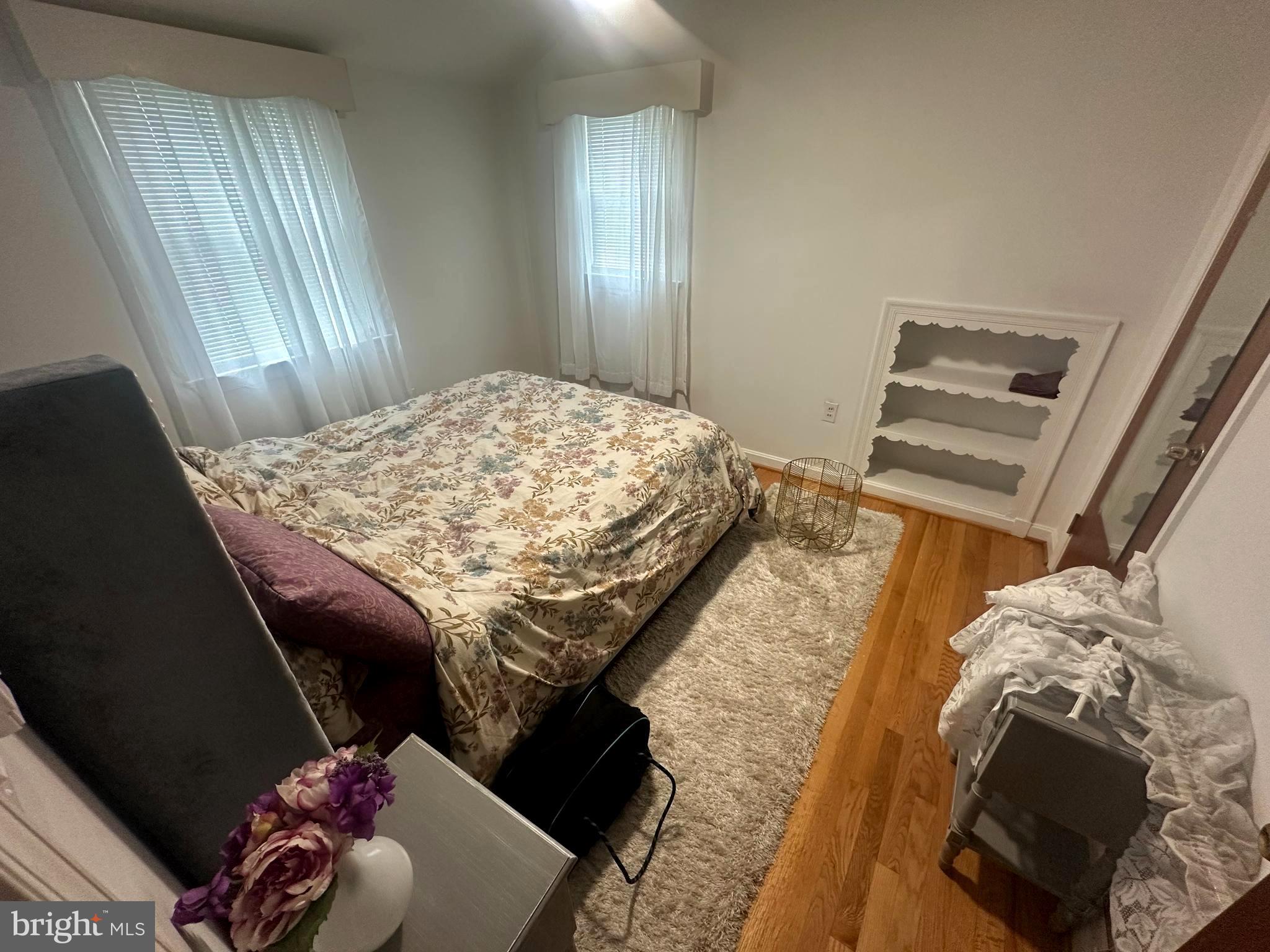 HOLLYWOOD - Residential Lease