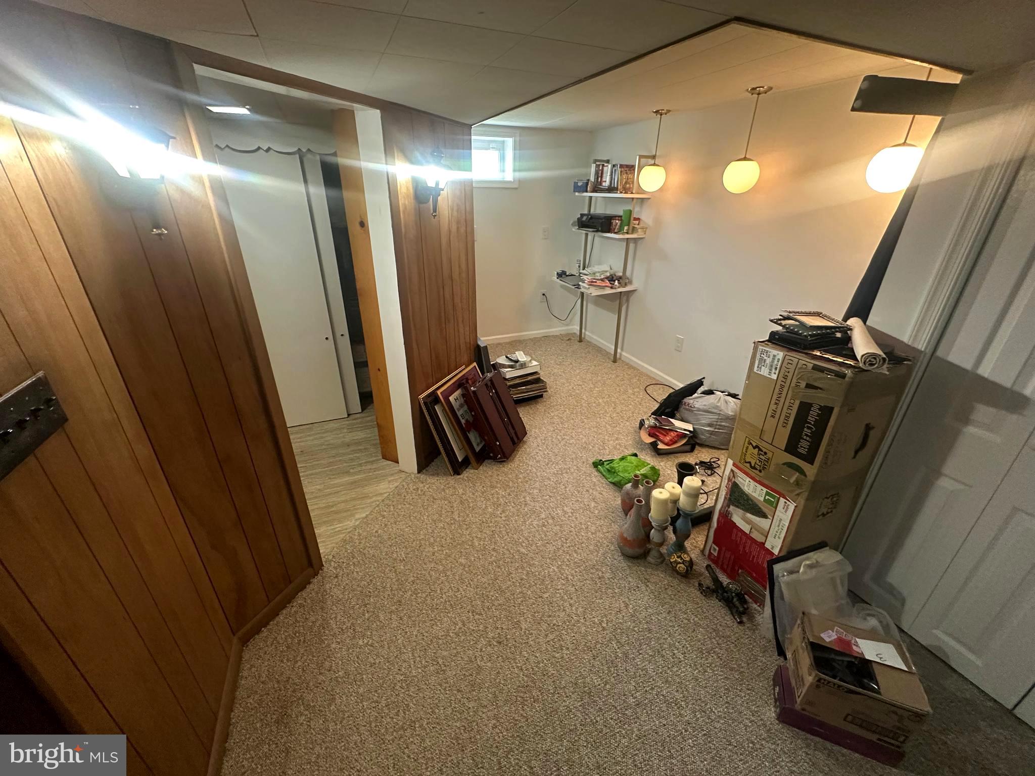 HOLLYWOOD - Residential Lease