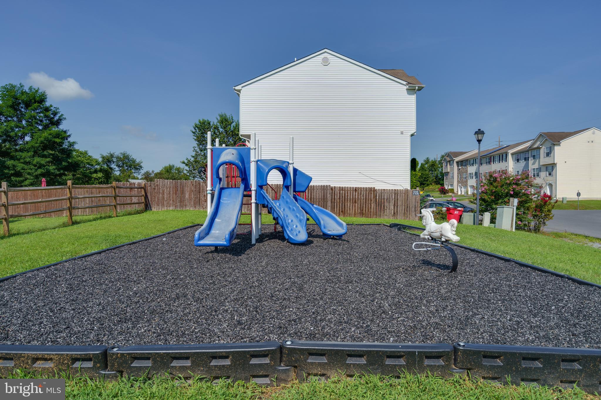 MILLS FARM - Residential