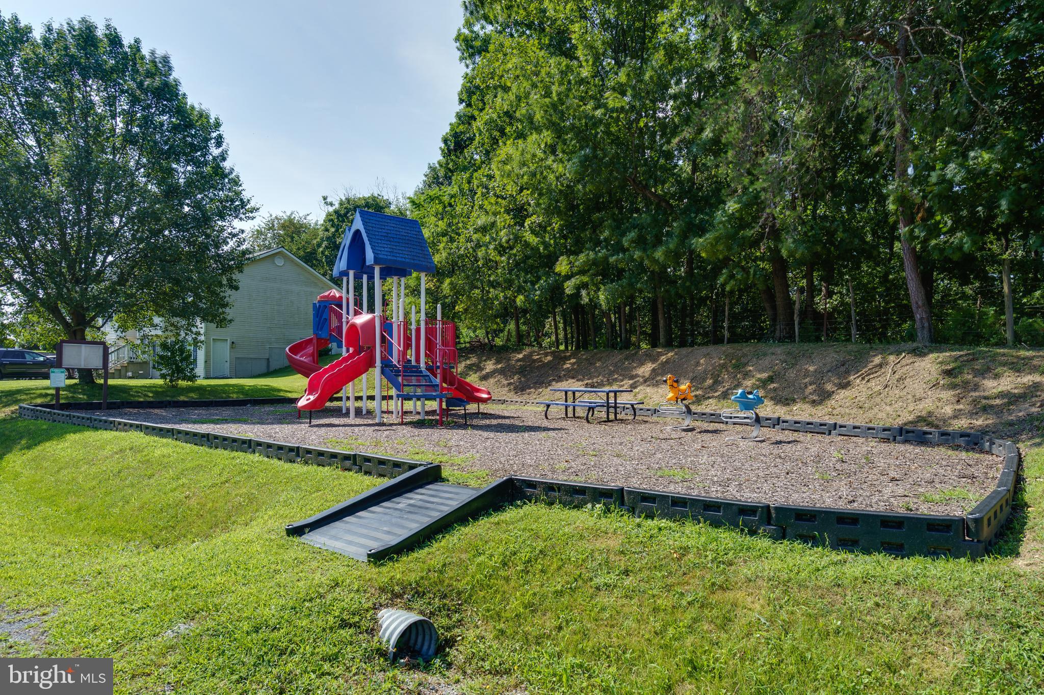 MILLS FARM - Residential