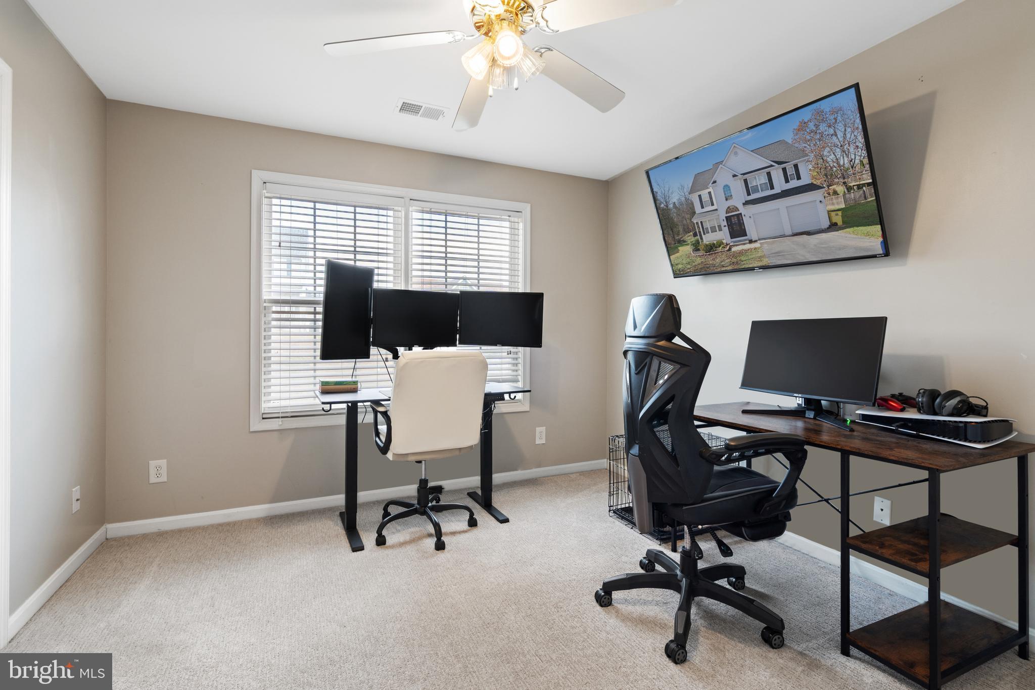 MILLS FARM - Residential