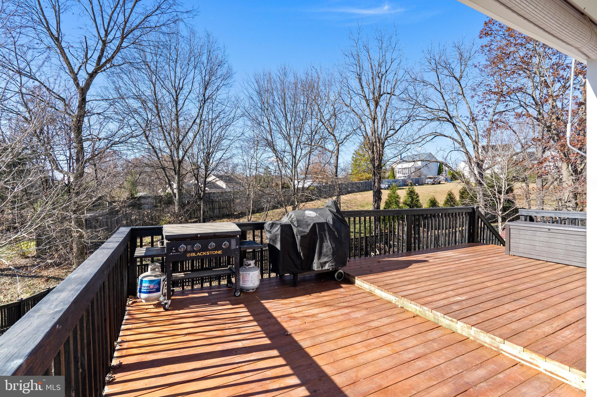 MILLS FARM - Residential