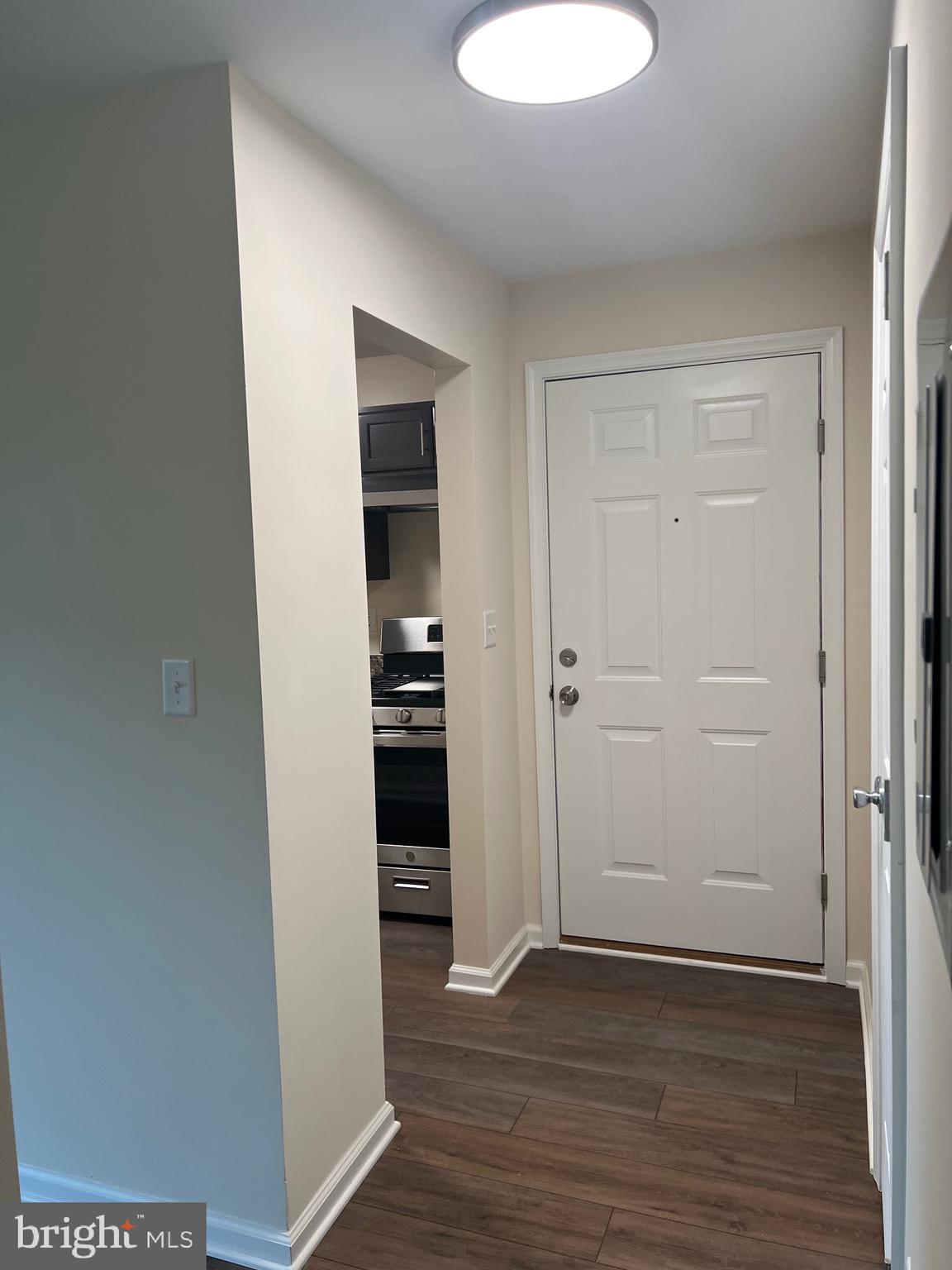 HOLLY HILL CONDOMINIUMS - Residential Lease