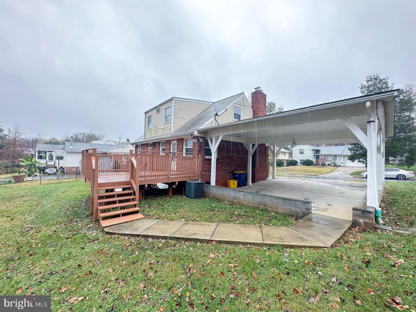 8432 RAVENSWOOD ROAD