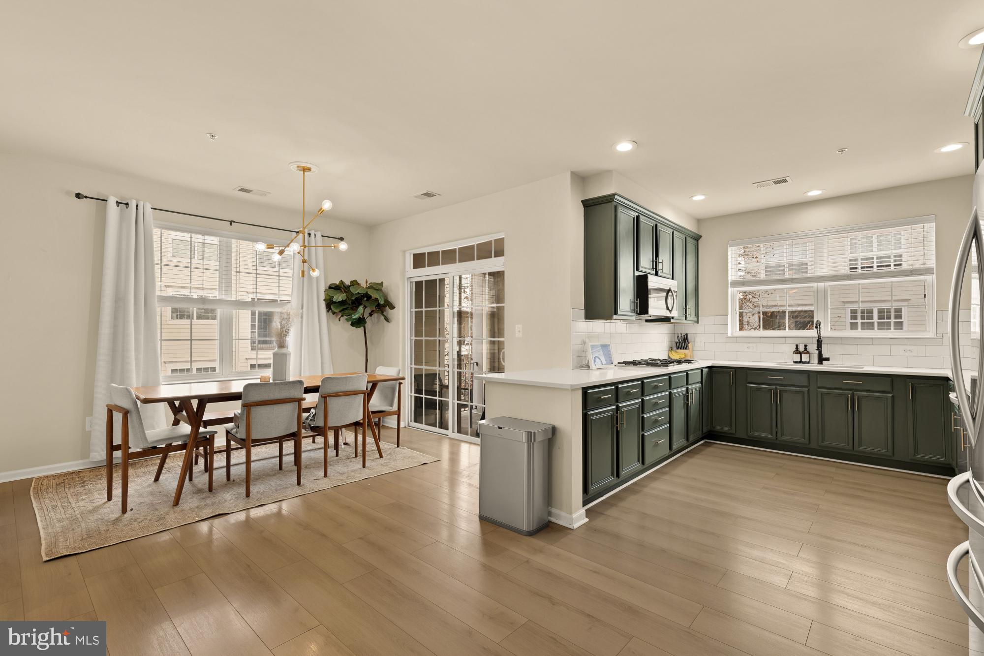 4420 BEECHSTONE LANE B