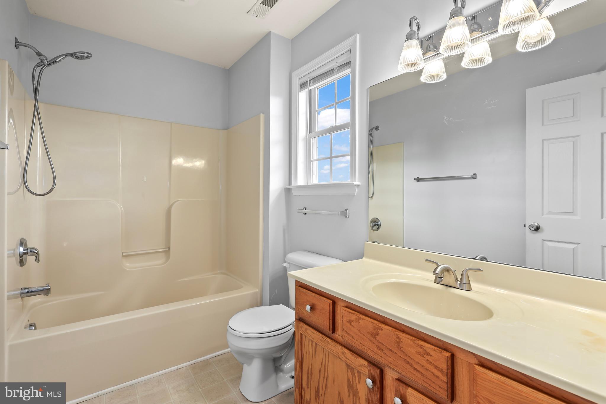 HAMMONDS MILL - Residential