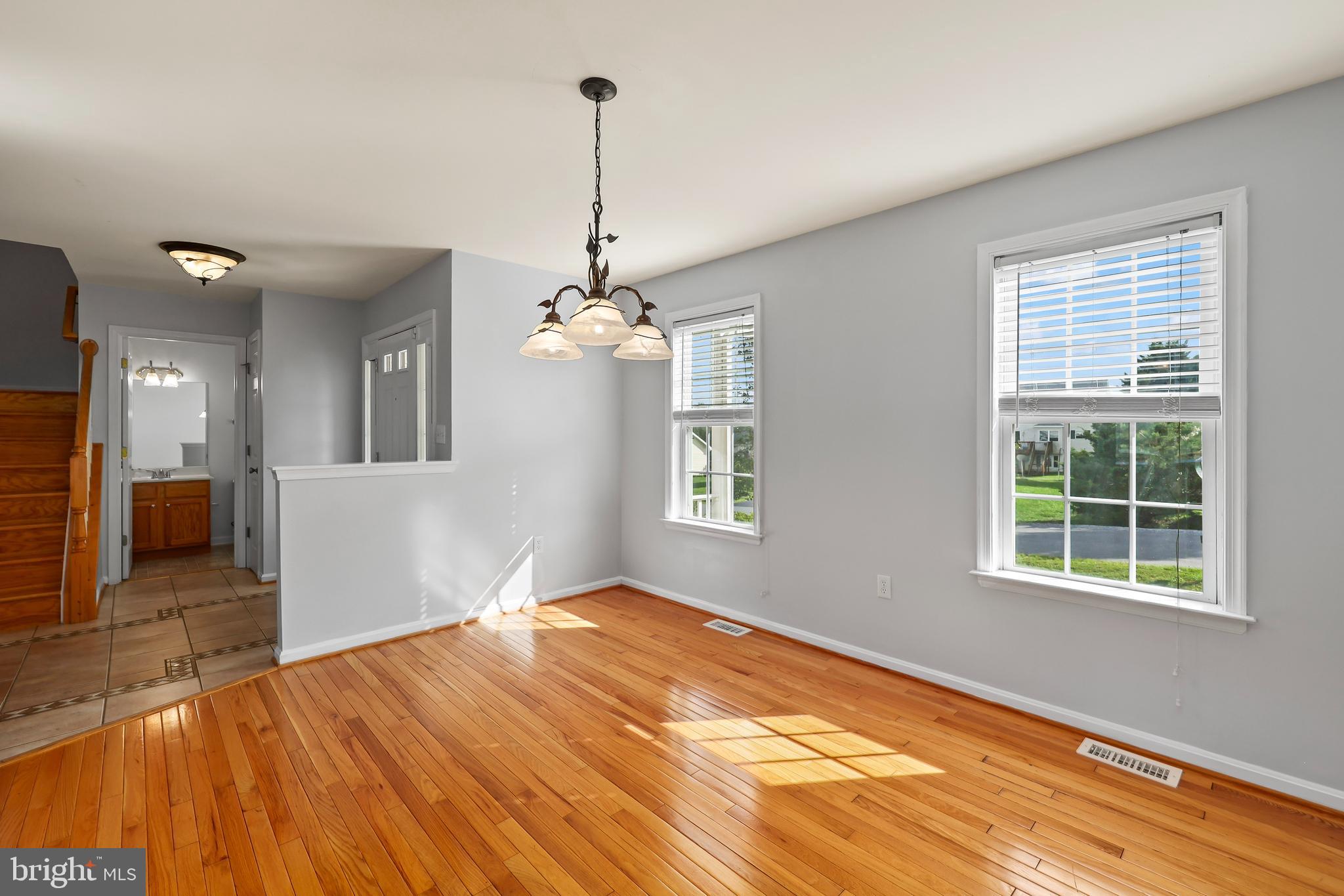 HAMMONDS MILL - Residential