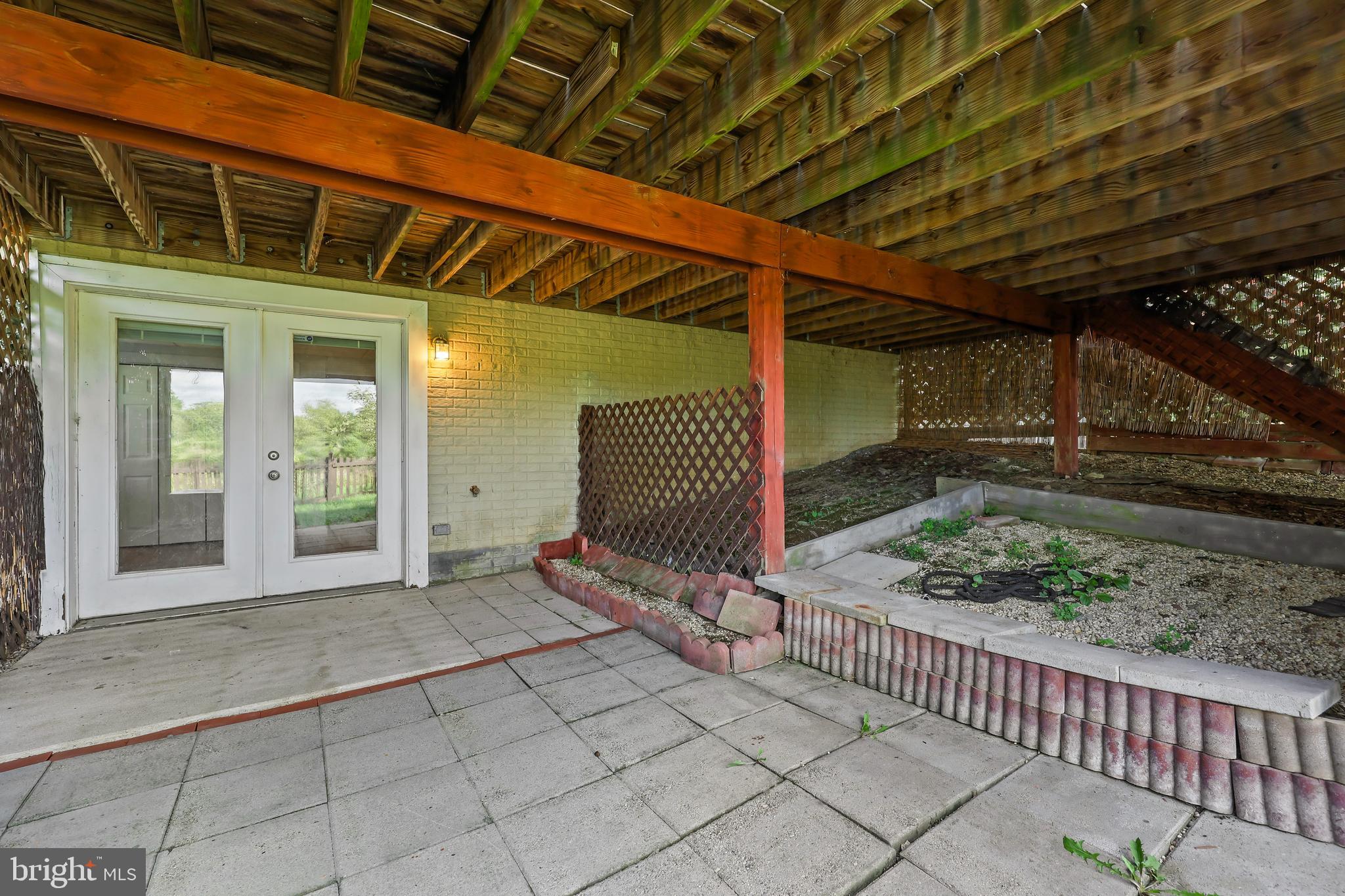 HAMMONDS MILL - Residential