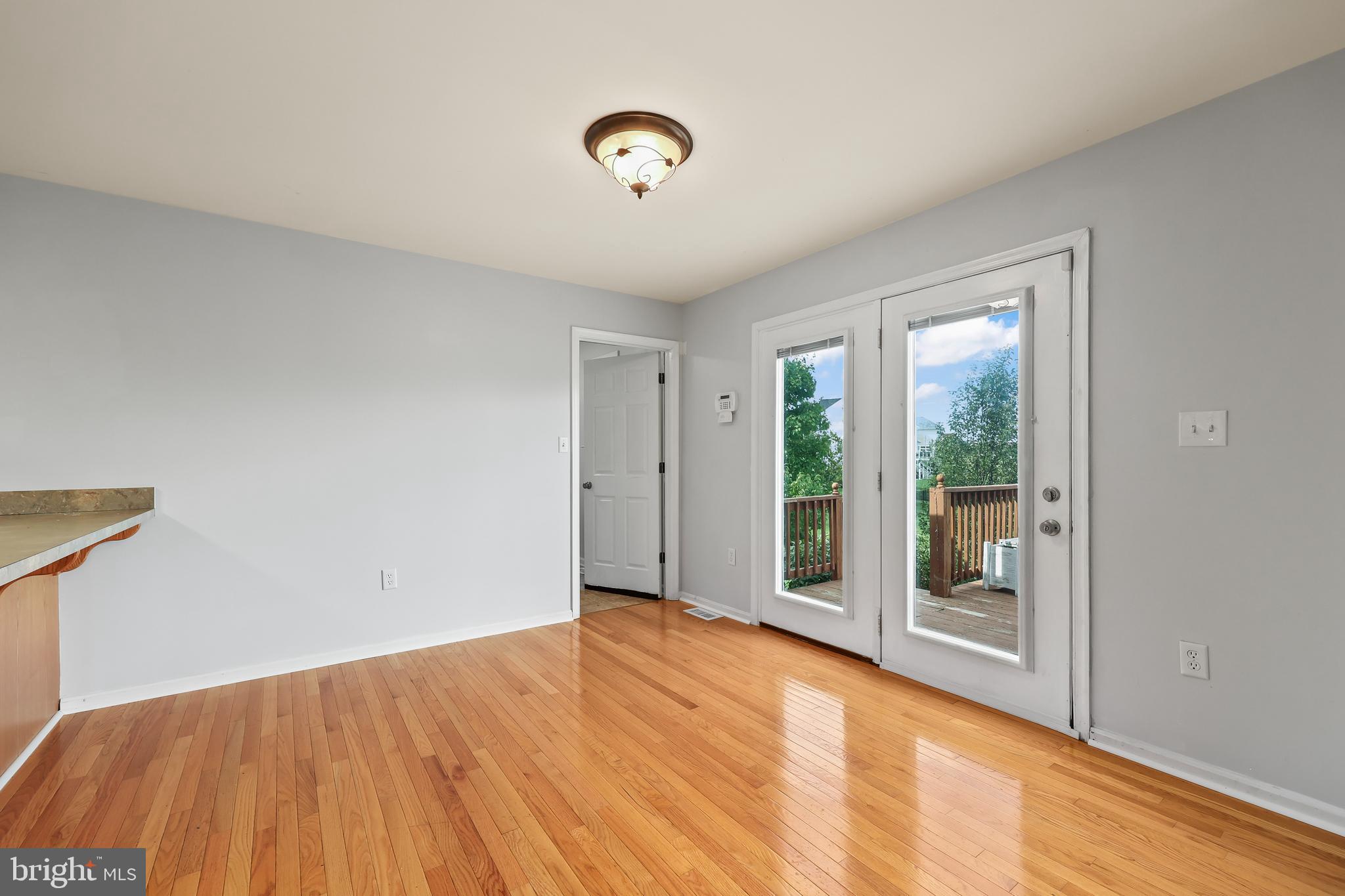 HAMMONDS MILL - Residential