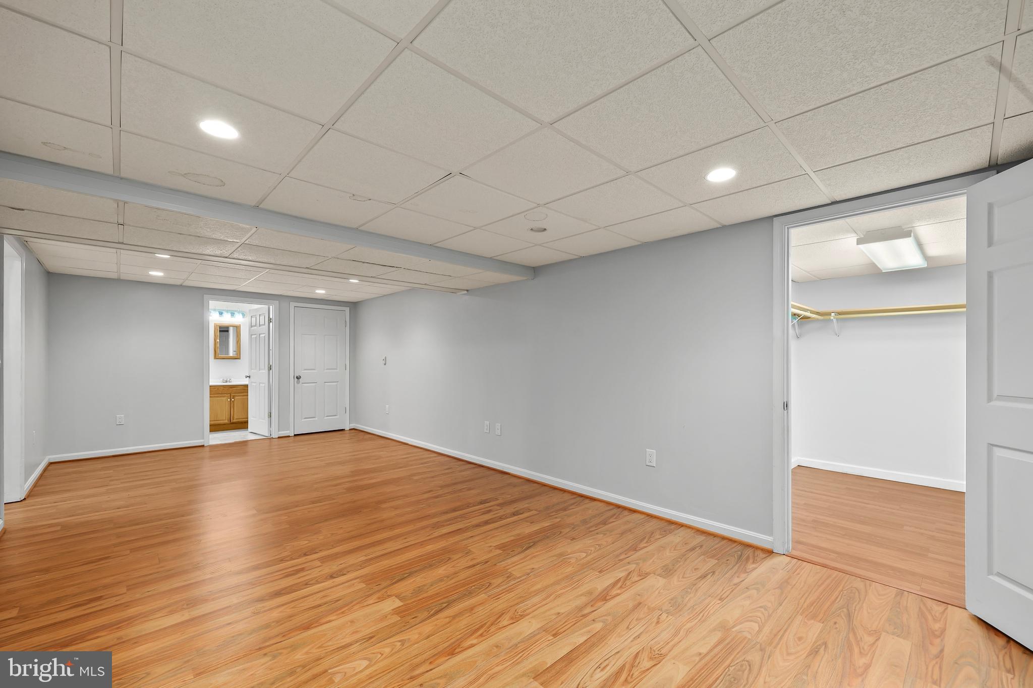 HAMMONDS MILL - Residential