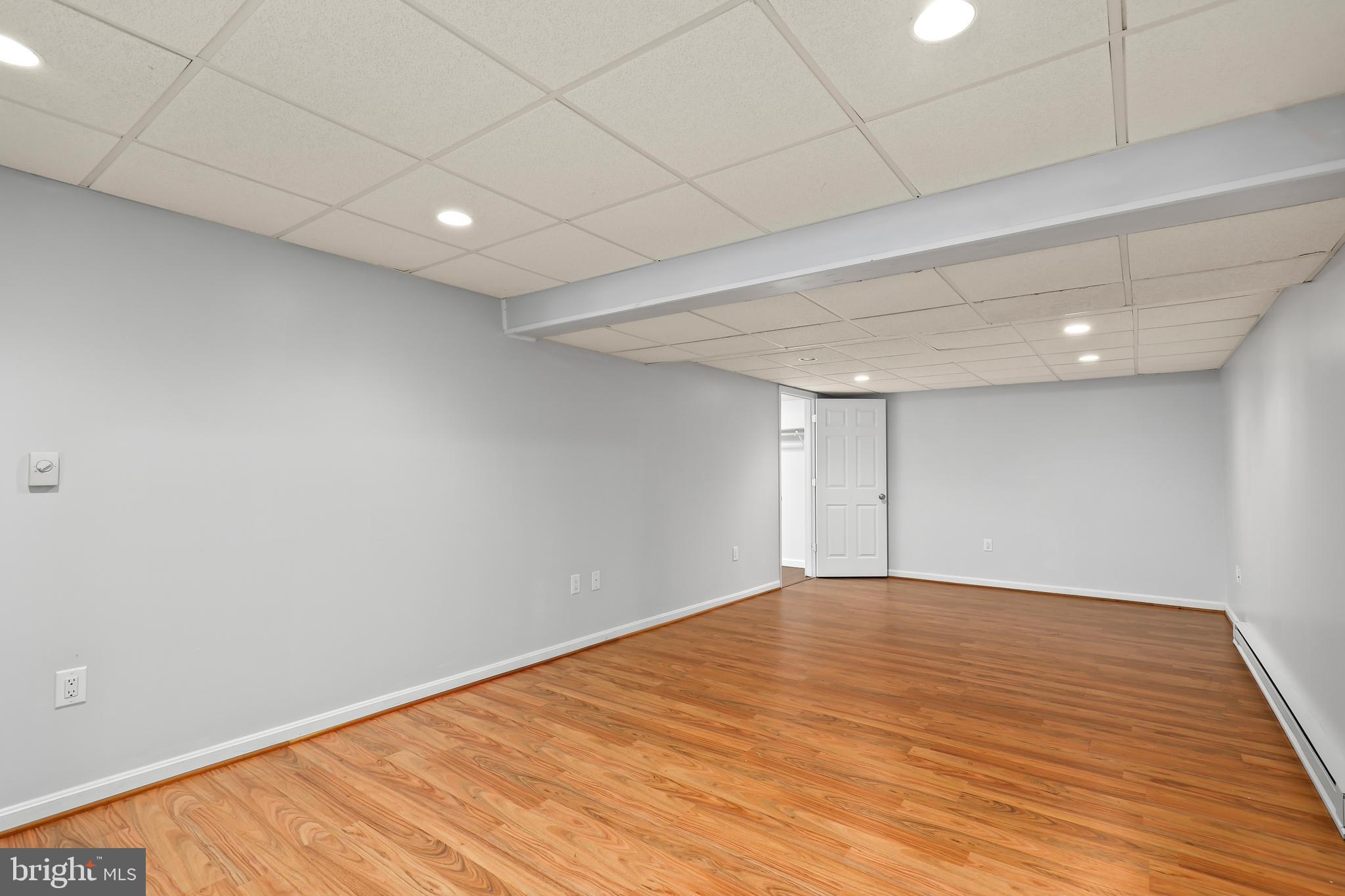 HAMMONDS MILL - Residential