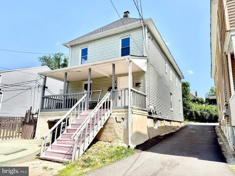 Multifamily For Sale - 659 S 2nd Street<br/> PLAINFIELD, NJ 07060
