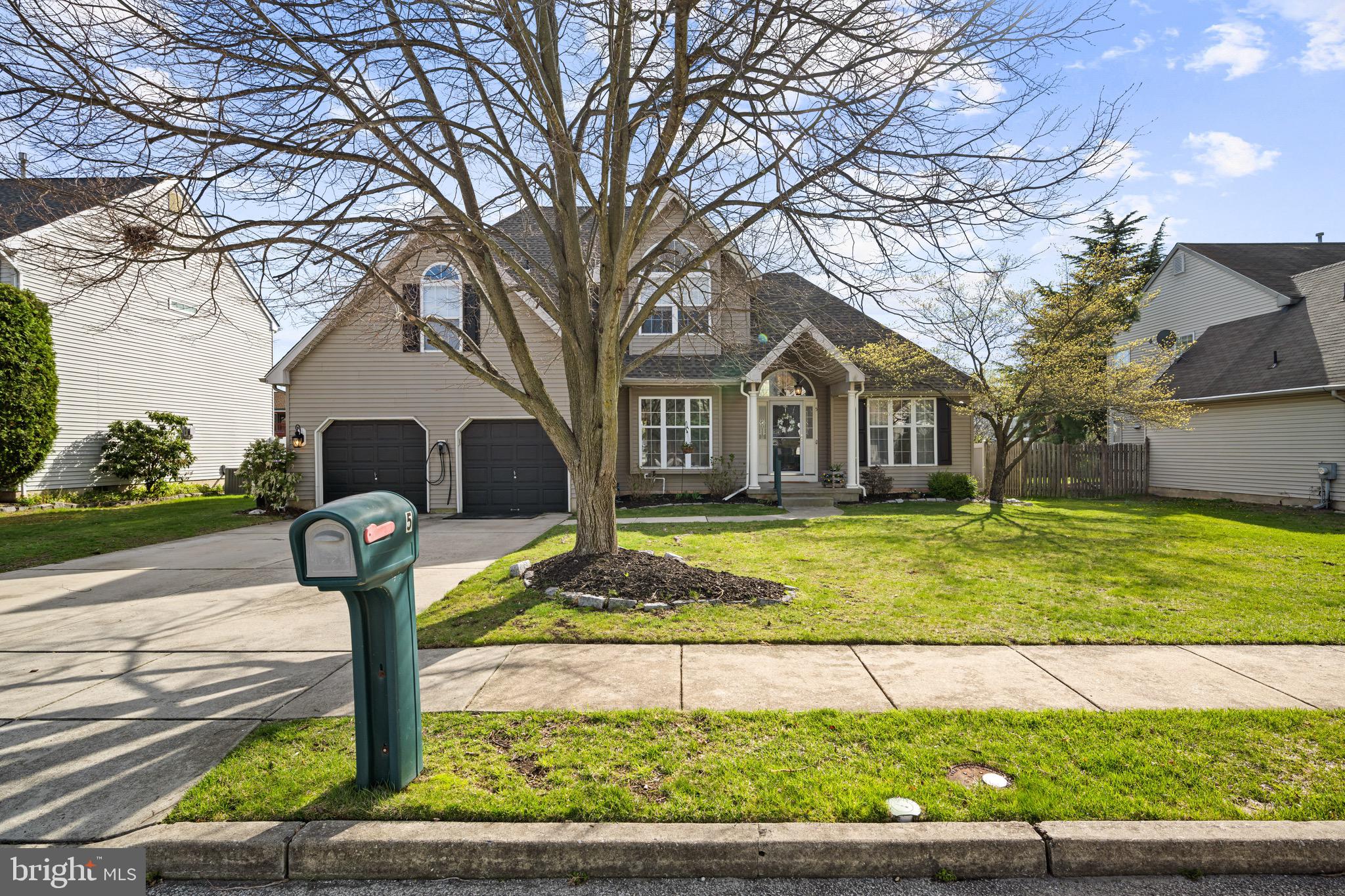 5 HEATHROW COURT