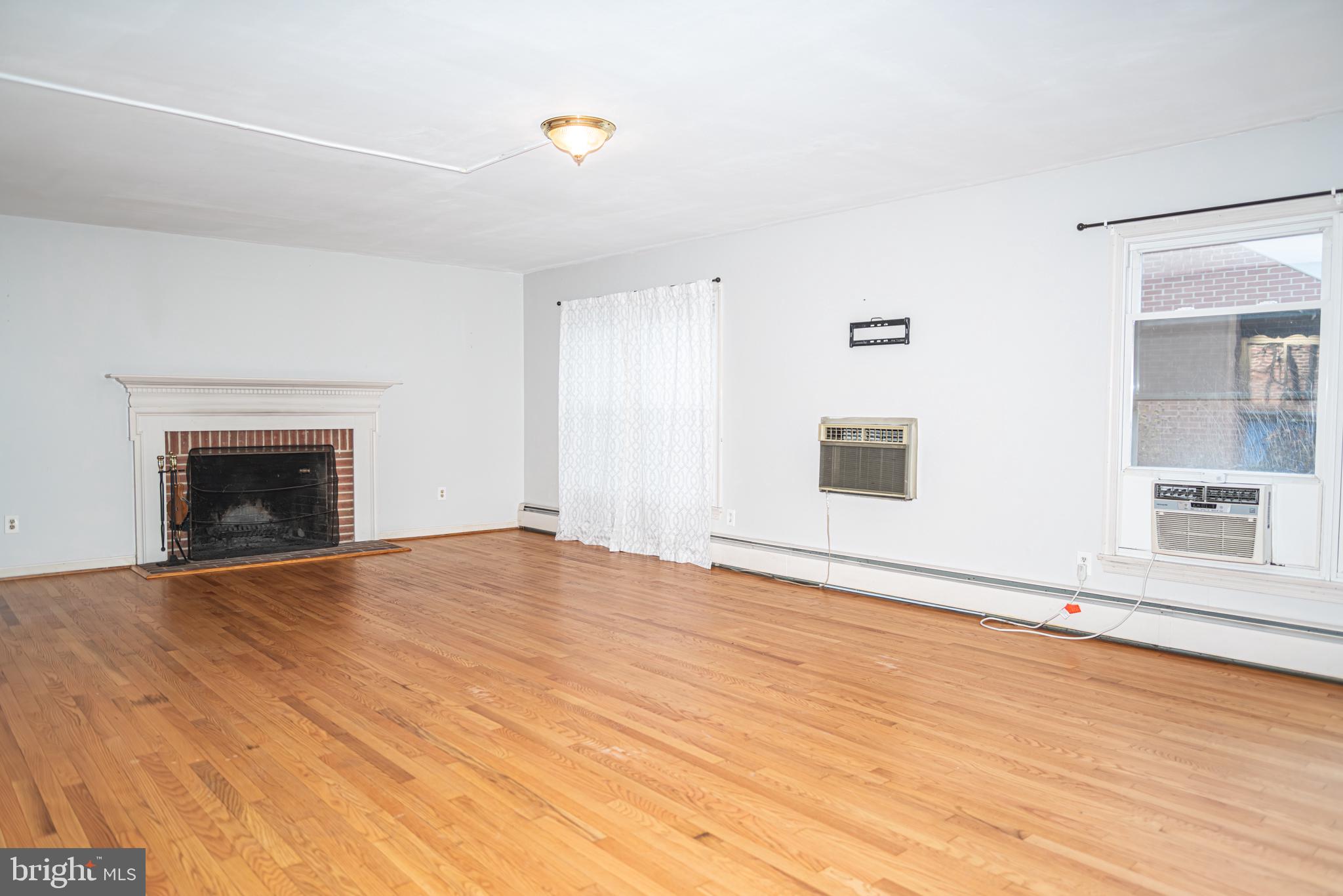 HISTORIC HAVRE DE GRACE - Residential Lease