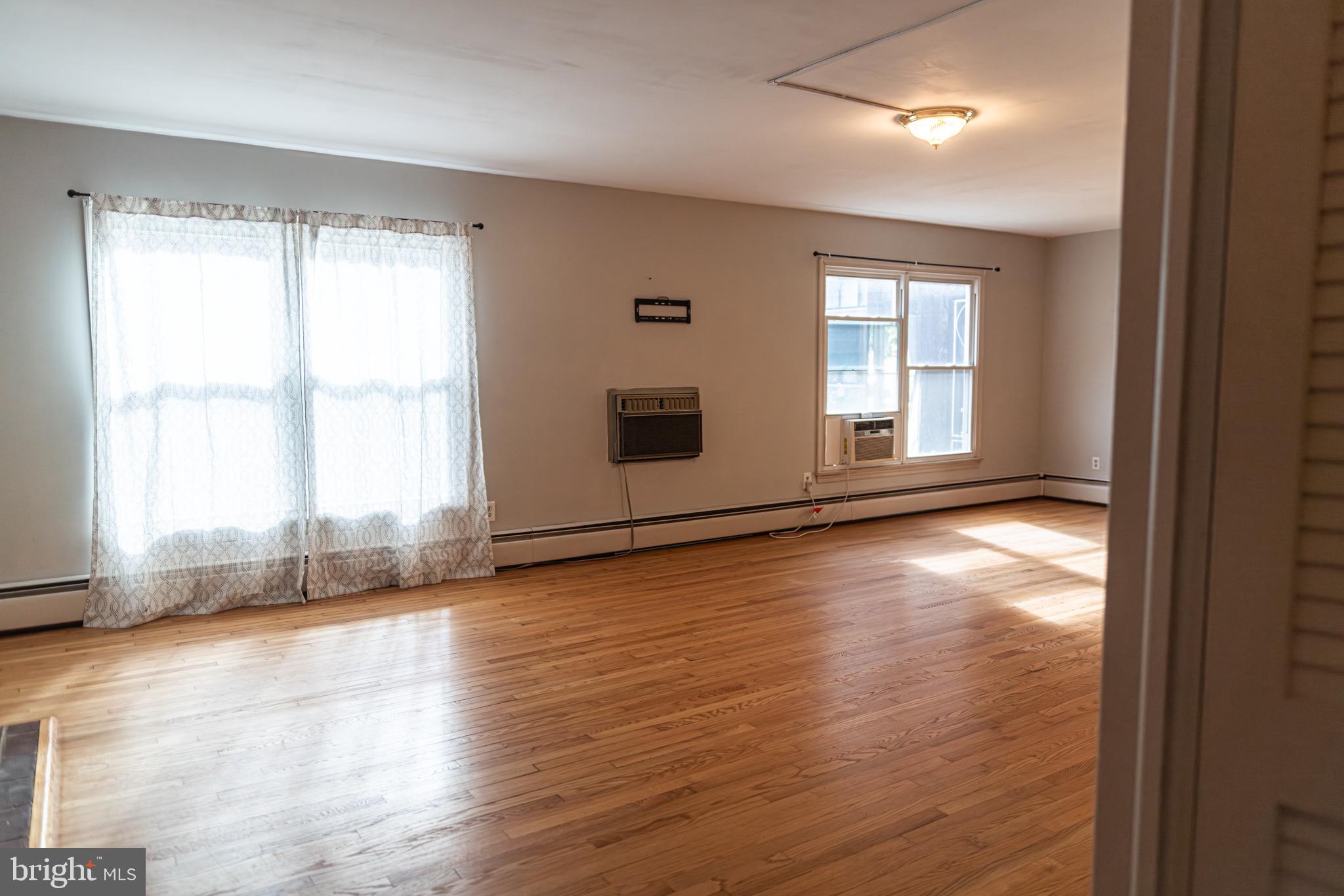 HISTORIC HAVRE DE GRACE - Residential Lease