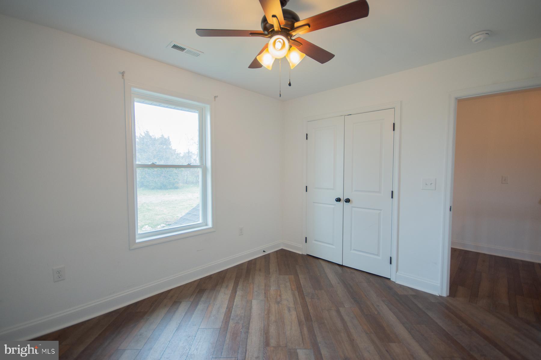 ISLAND HILL - Residential