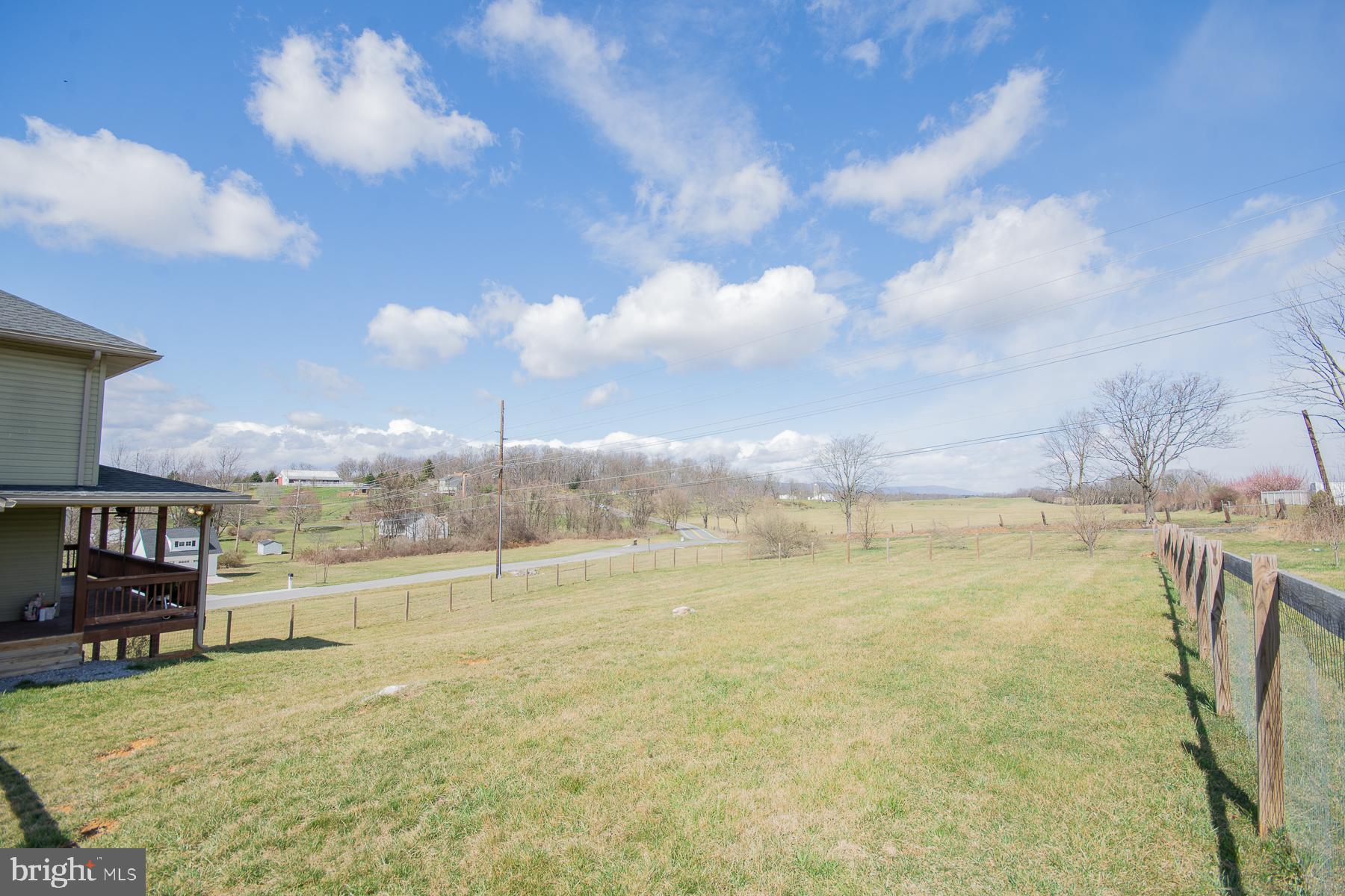 ISLAND HILL - Residential