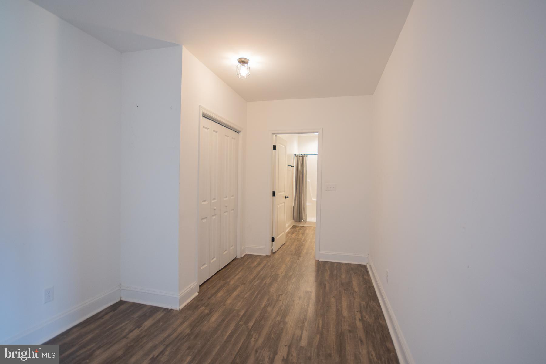 ISLAND HILL - Residential