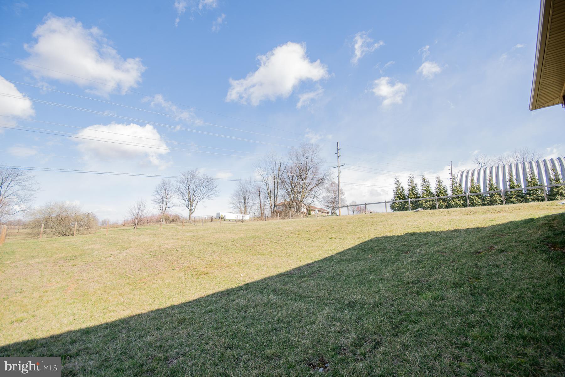 ISLAND HILL - Residential