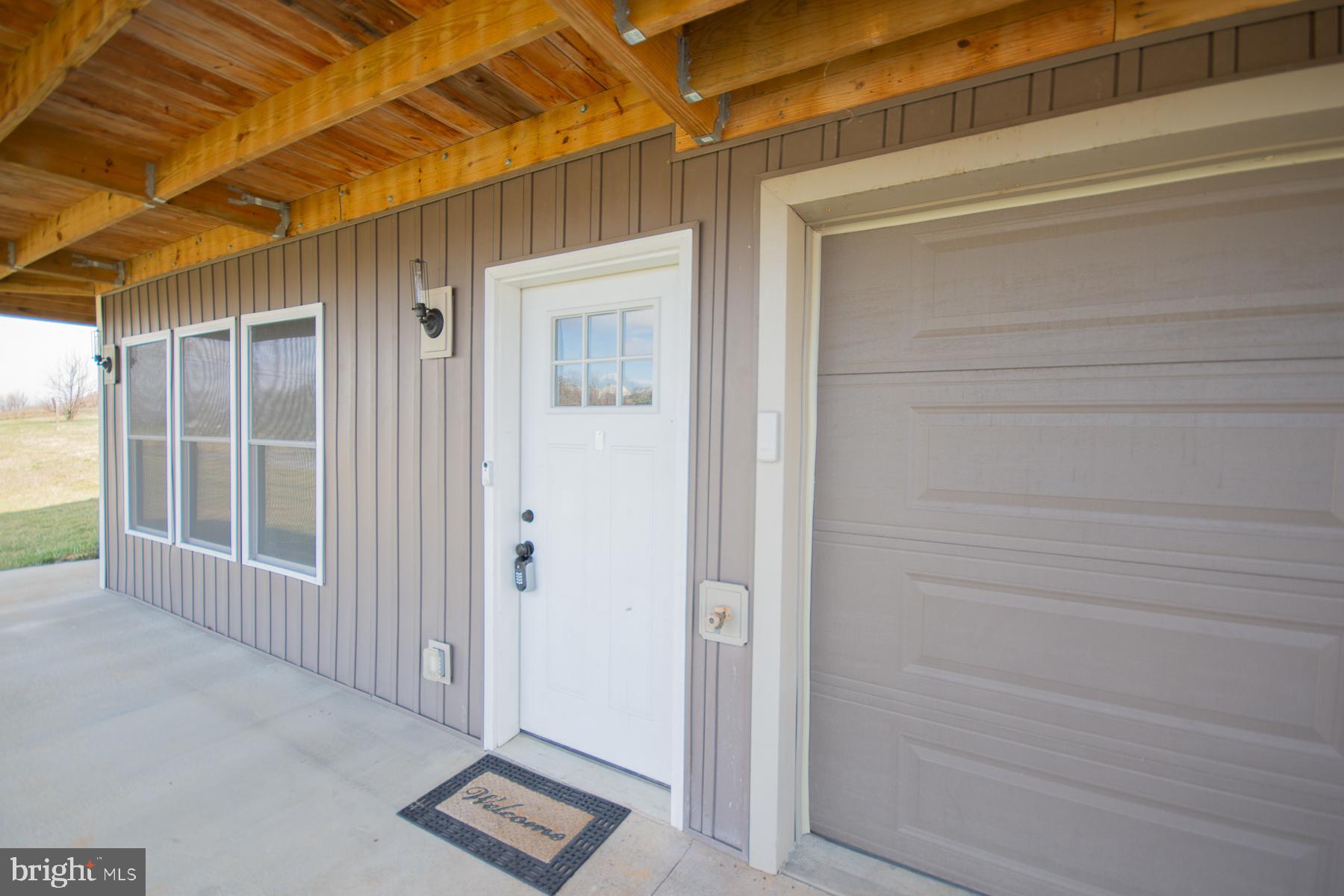 ISLAND HILL - Residential