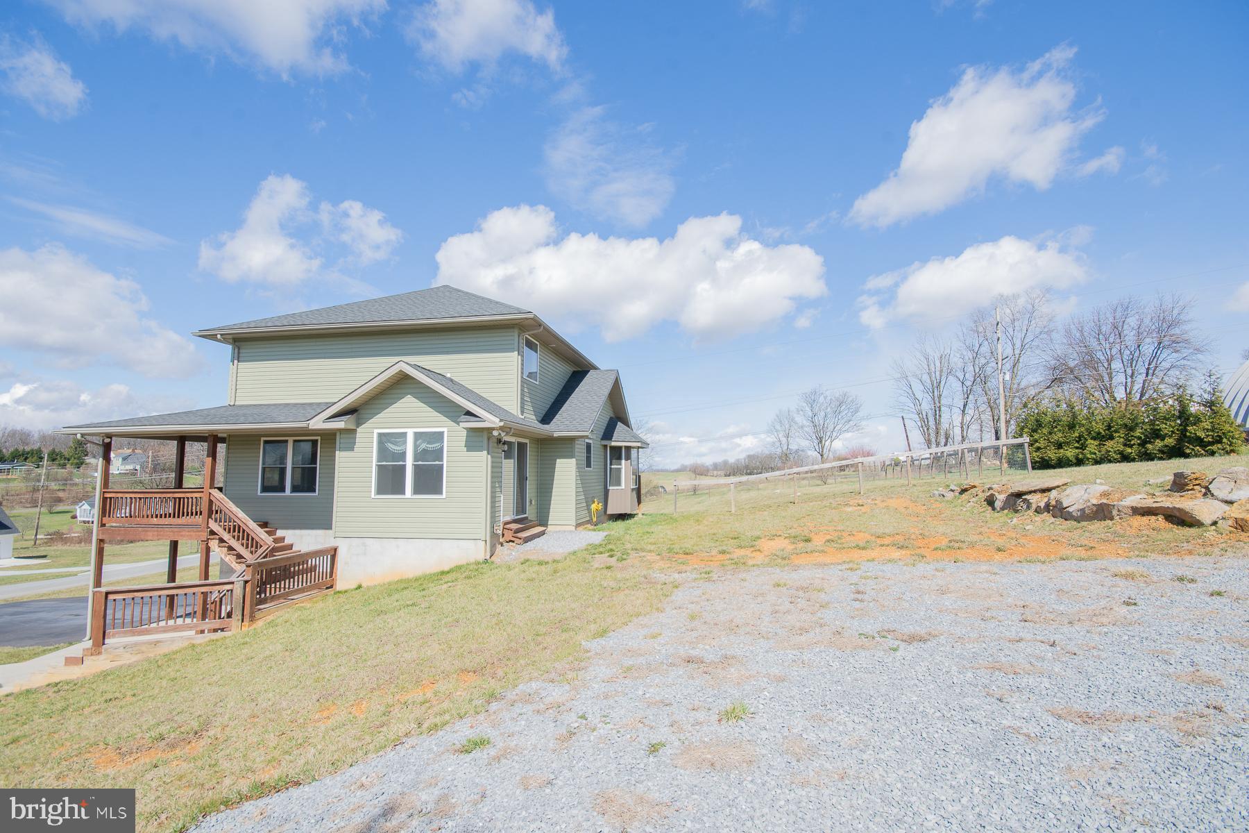 ISLAND HILL - Residential