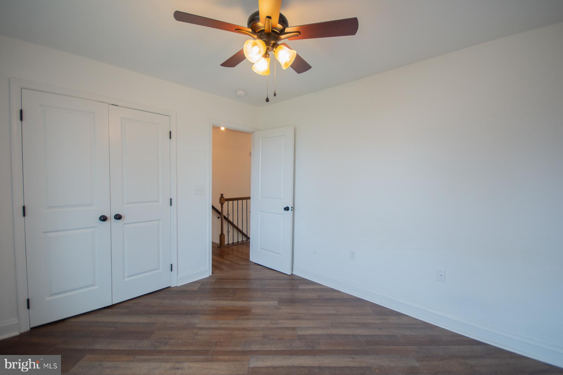 ISLAND HILL - Residential