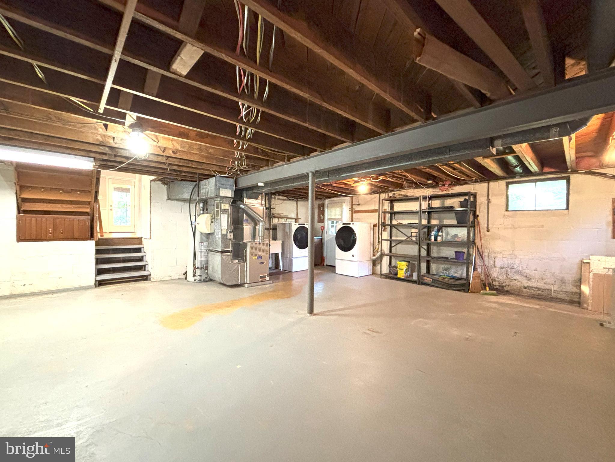 WEST LEWINSVILLE HEIGHTS - Residential Lease