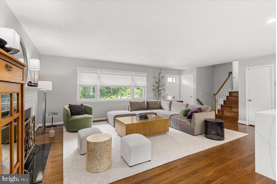 WEST LEWINSVILLE HEIGHTS - Residential Lease