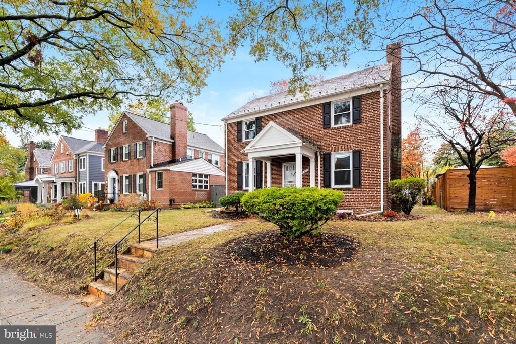 Photo of 4312 19th Street NE, WASHINGTON, DC 20018 (MLS # DCDC2230666)