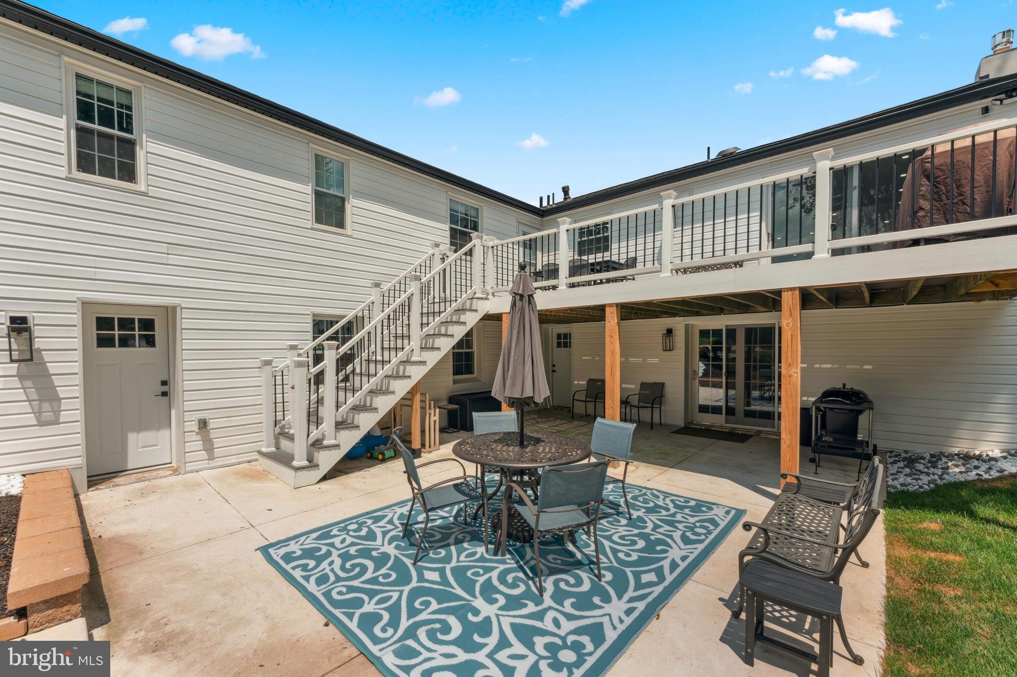 HUNTINGDON VALLEY - Residential