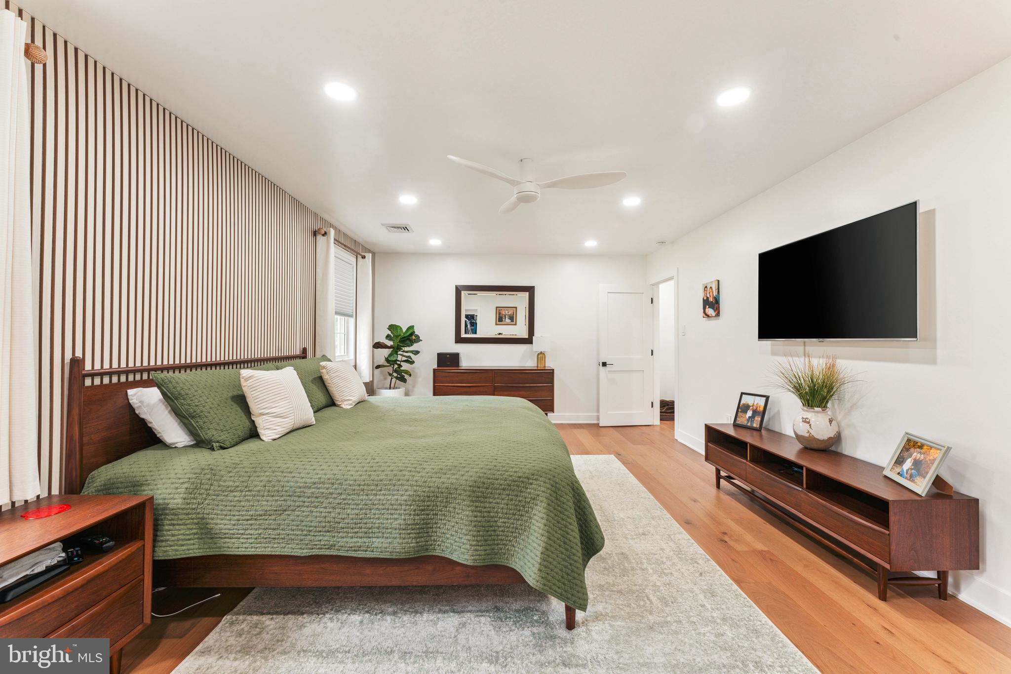 HUNTINGDON VALLEY - Residential