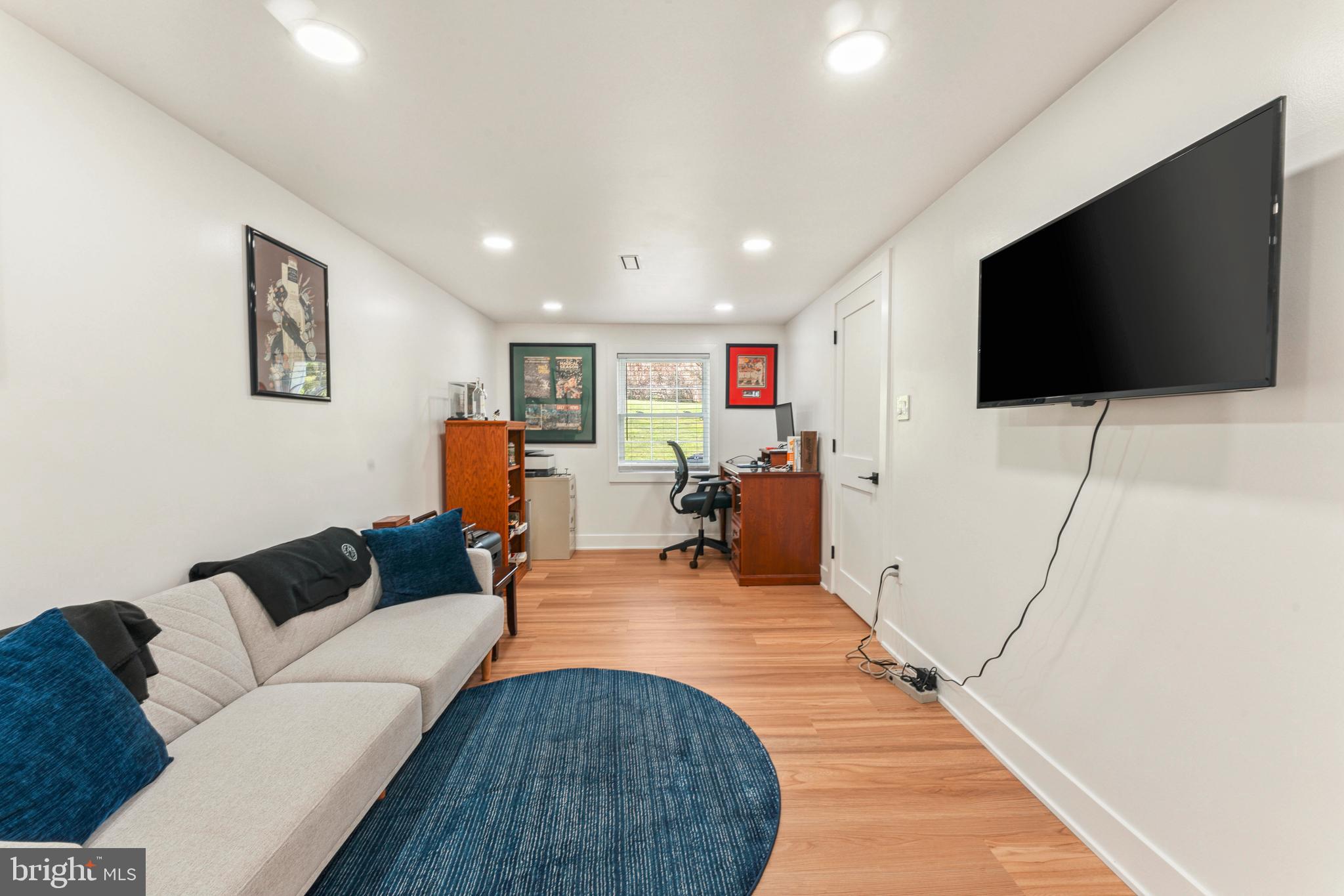 HUNTINGDON VALLEY - Residential