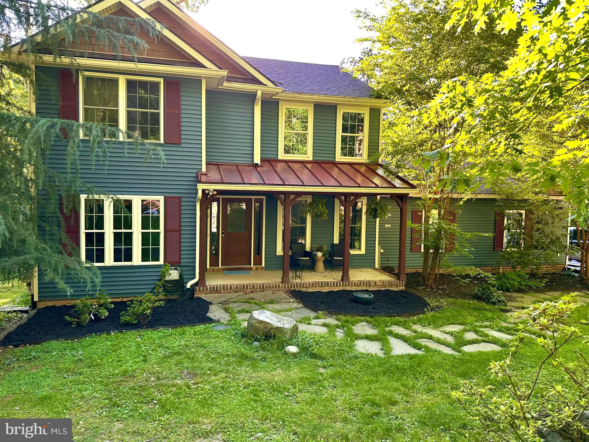 868 DEER RIDGE DRIVE