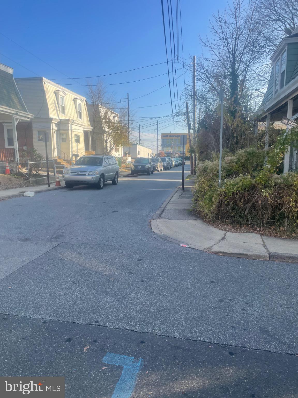 YEADON - Residential