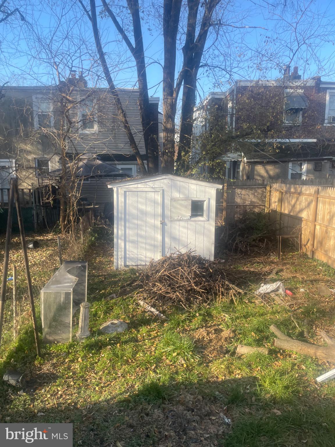 YEADON - Residential