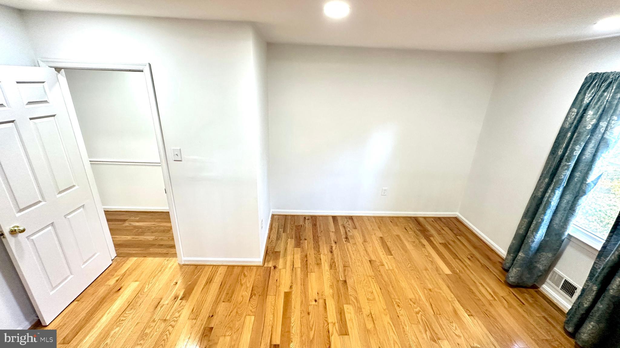 CHURCHILL TOWN SECTOR - Residential