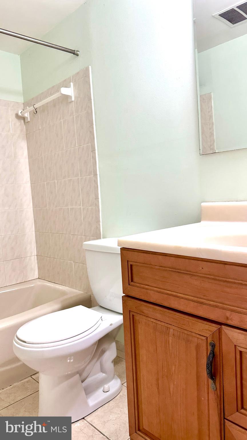 CHURCHILL TOWN SECTOR - Residential