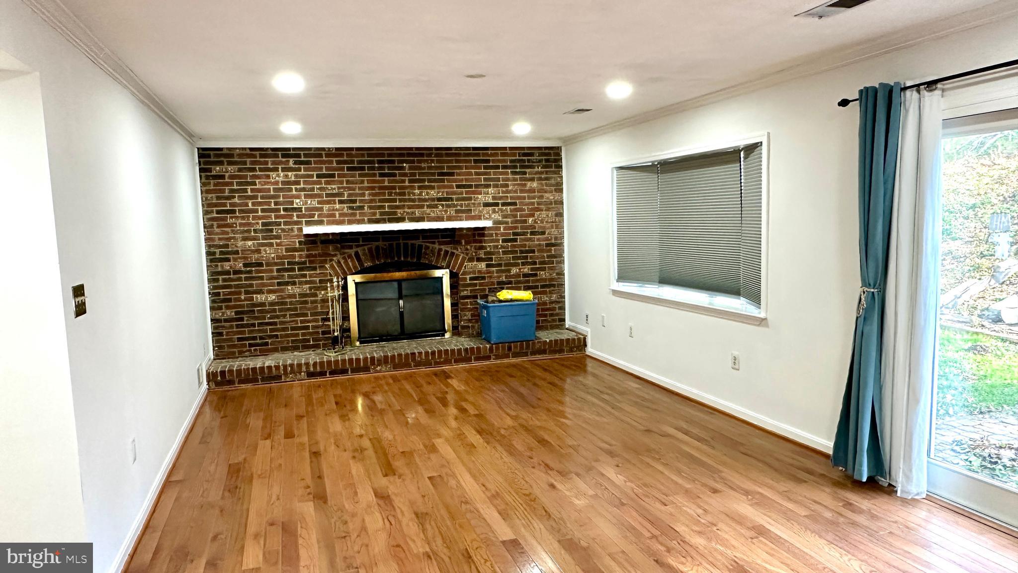 CHURCHILL TOWN SECTOR - Residential