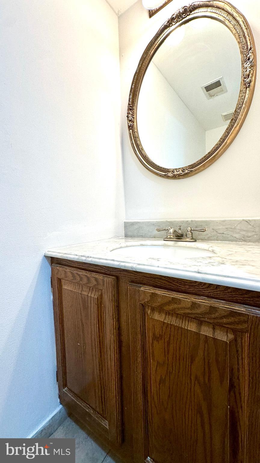 CHURCHILL TOWN SECTOR - Residential