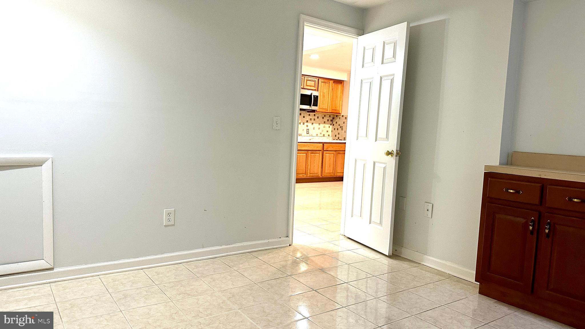 CHURCHILL TOWN SECTOR - Residential