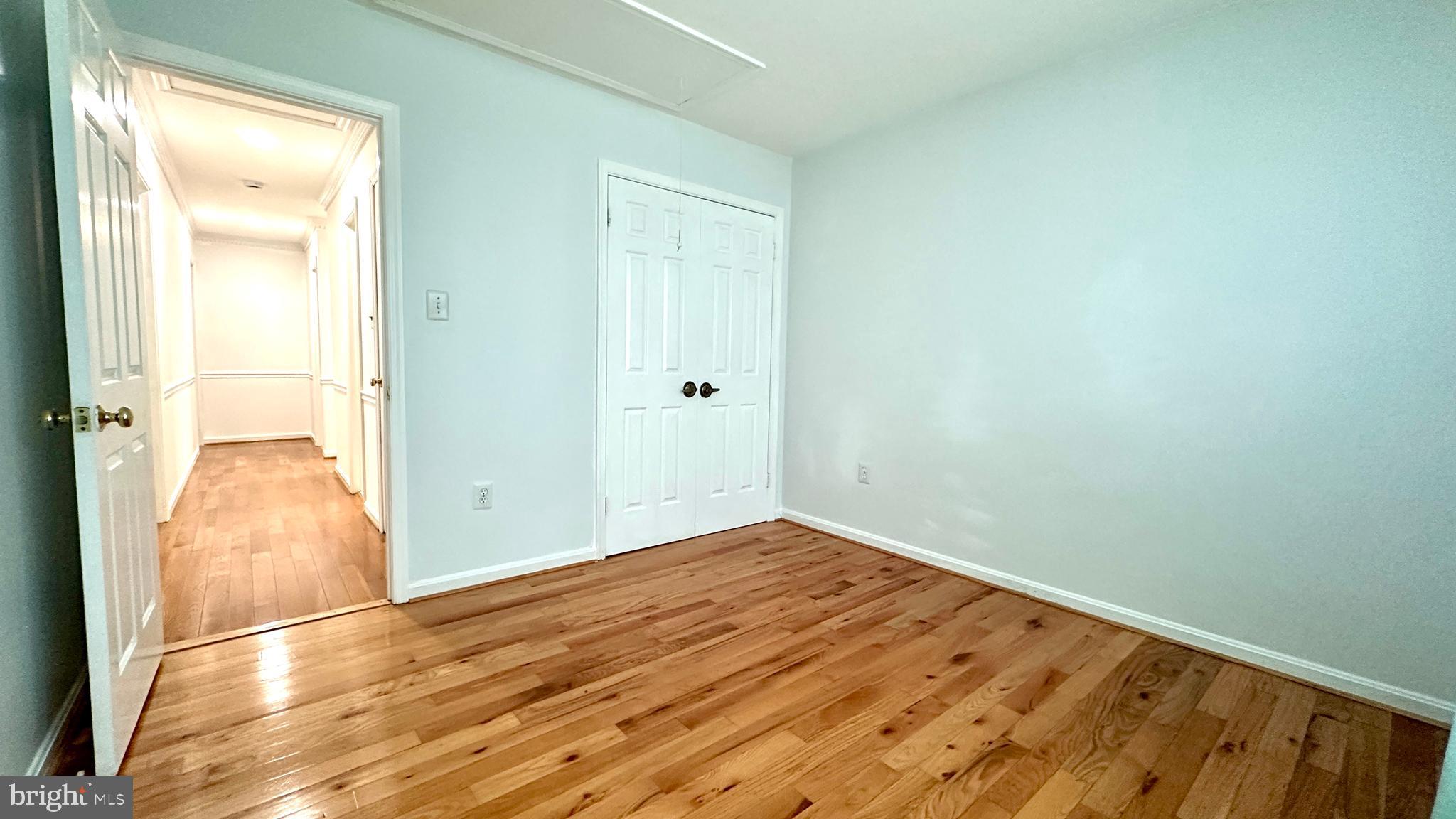 CHURCHILL TOWN SECTOR - Residential