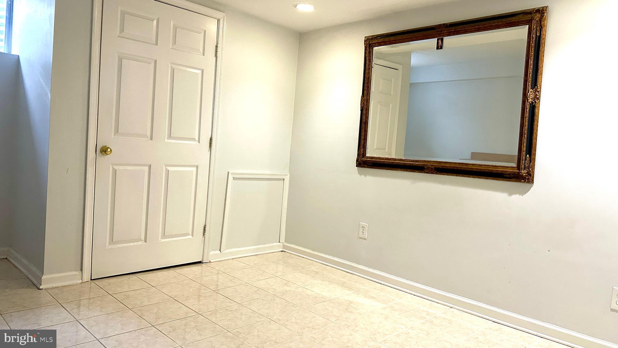 CHURCHILL TOWN SECTOR - Residential