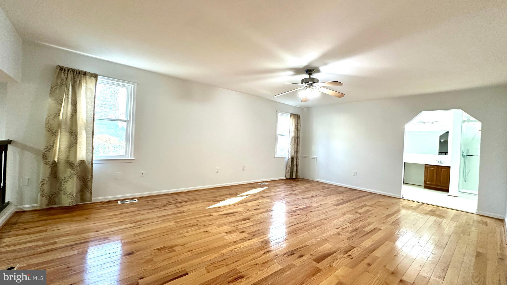 CHURCHILL TOWN SECTOR - Residential