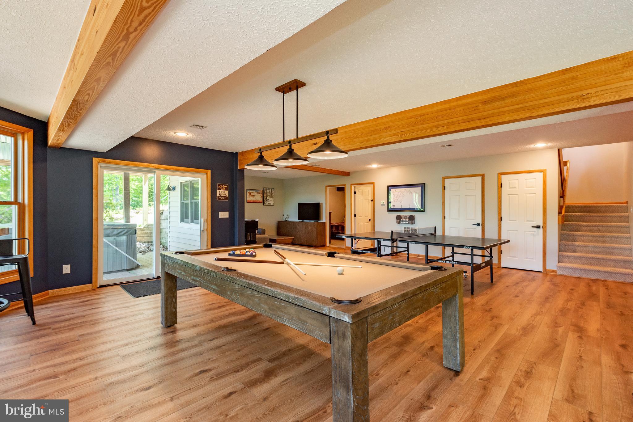 THE PINNACLE - Residential