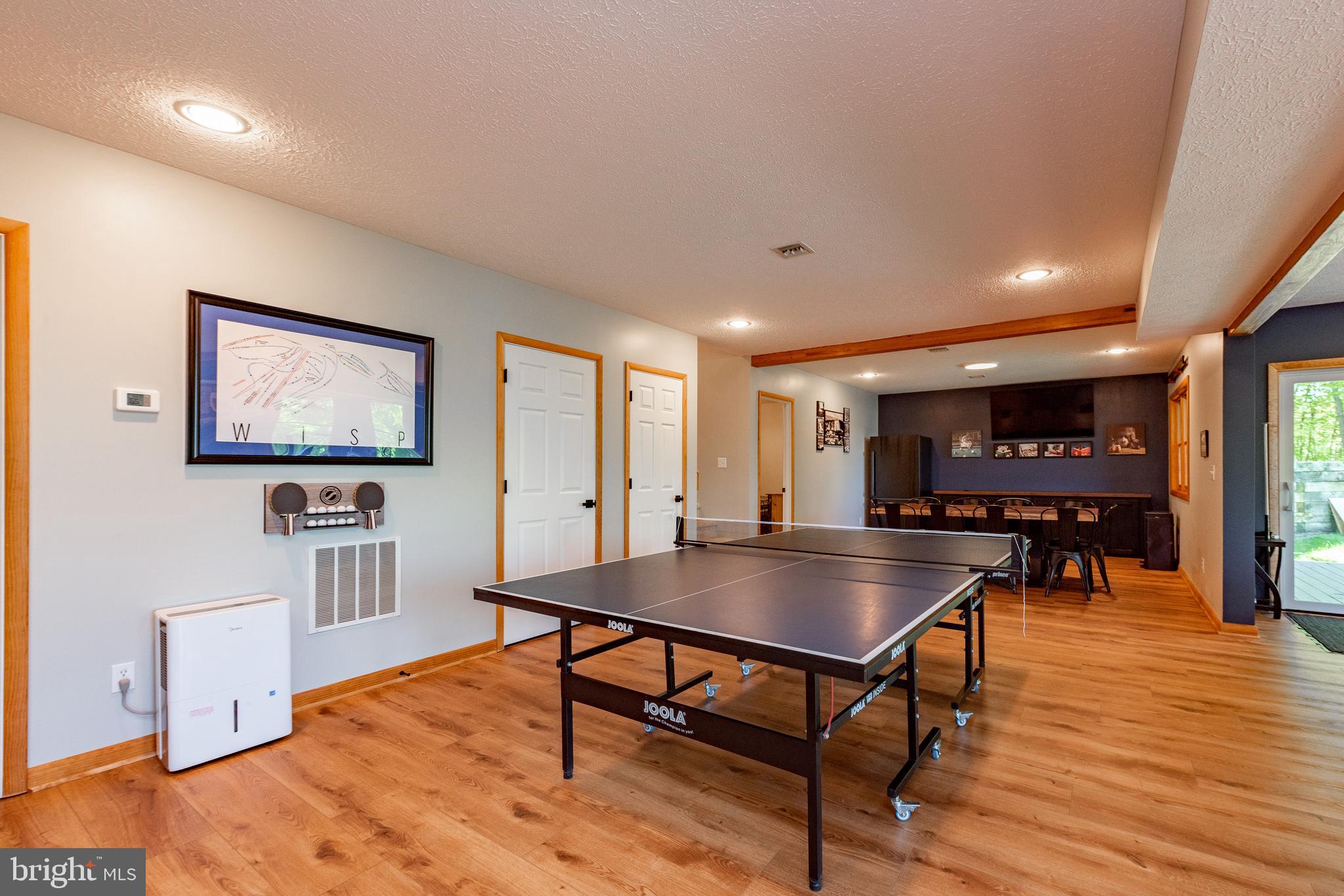 THE PINNACLE - Residential