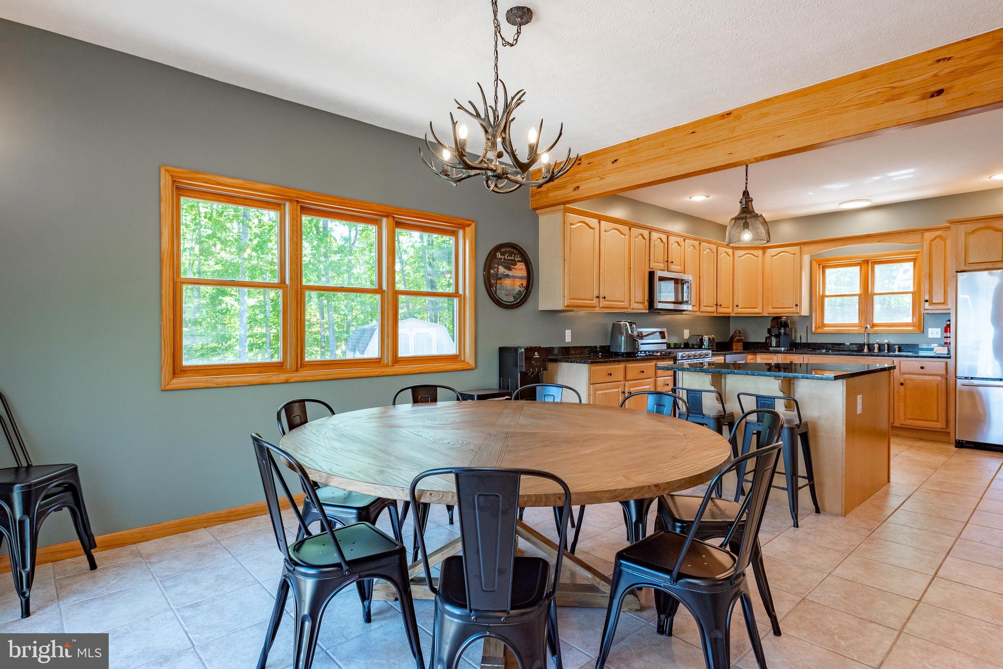 THE PINNACLE - Residential