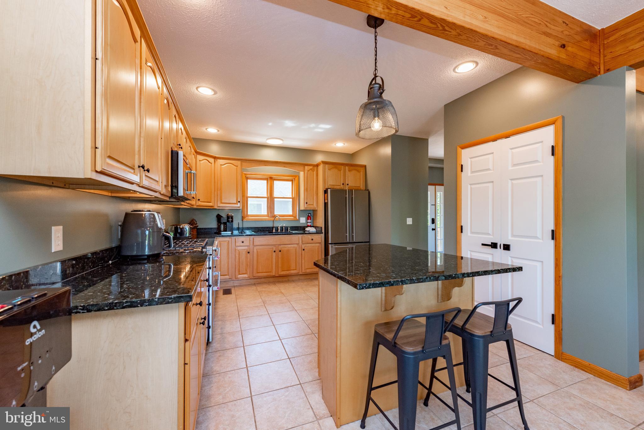 THE PINNACLE - Residential