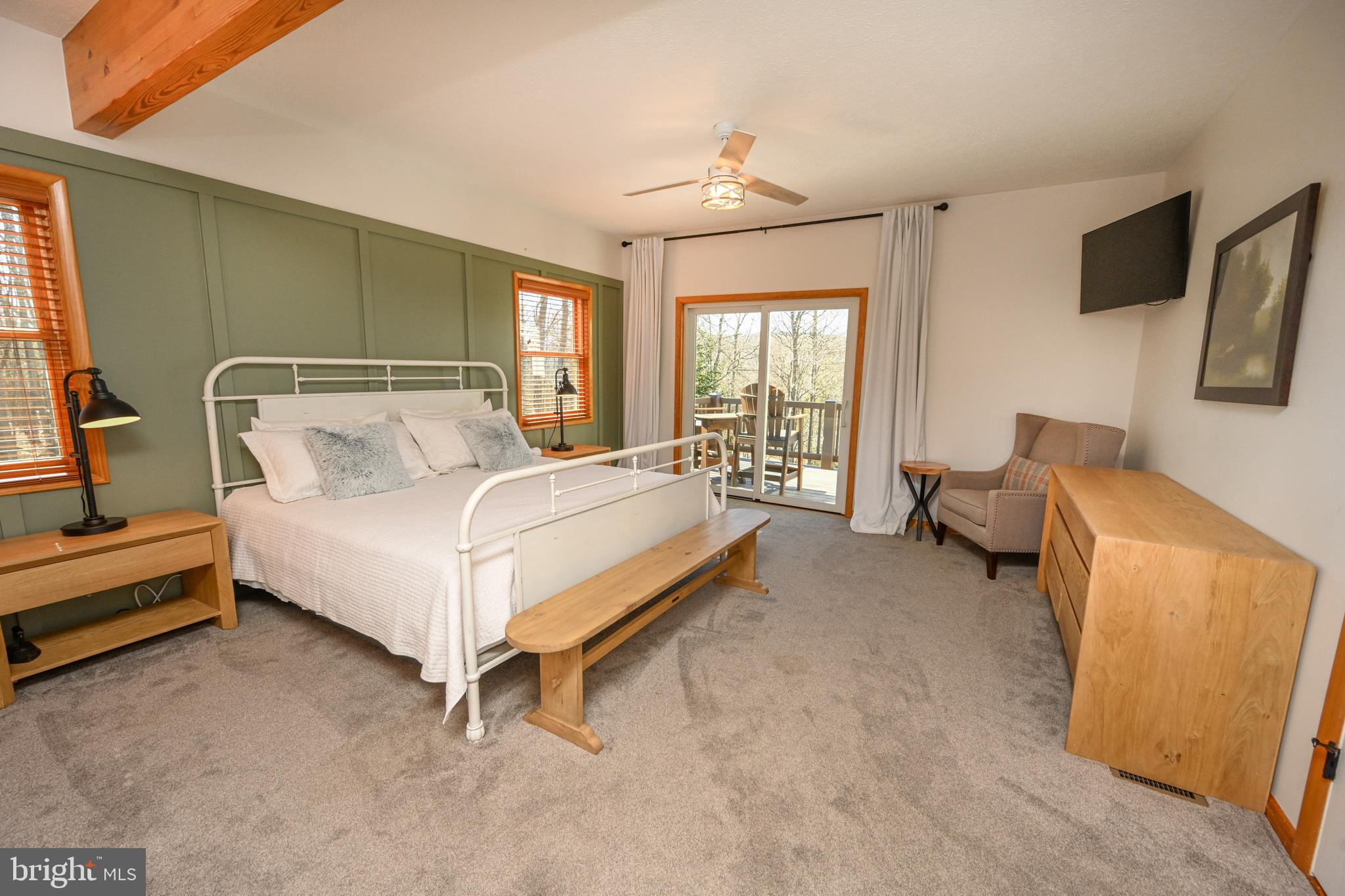 THE PINNACLE - Residential